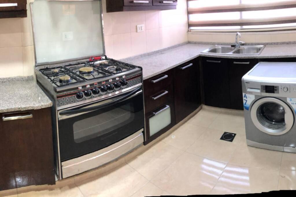 Apt 4 Rent/A Quiet Neighborhood Close To Services Amman Exterior foto